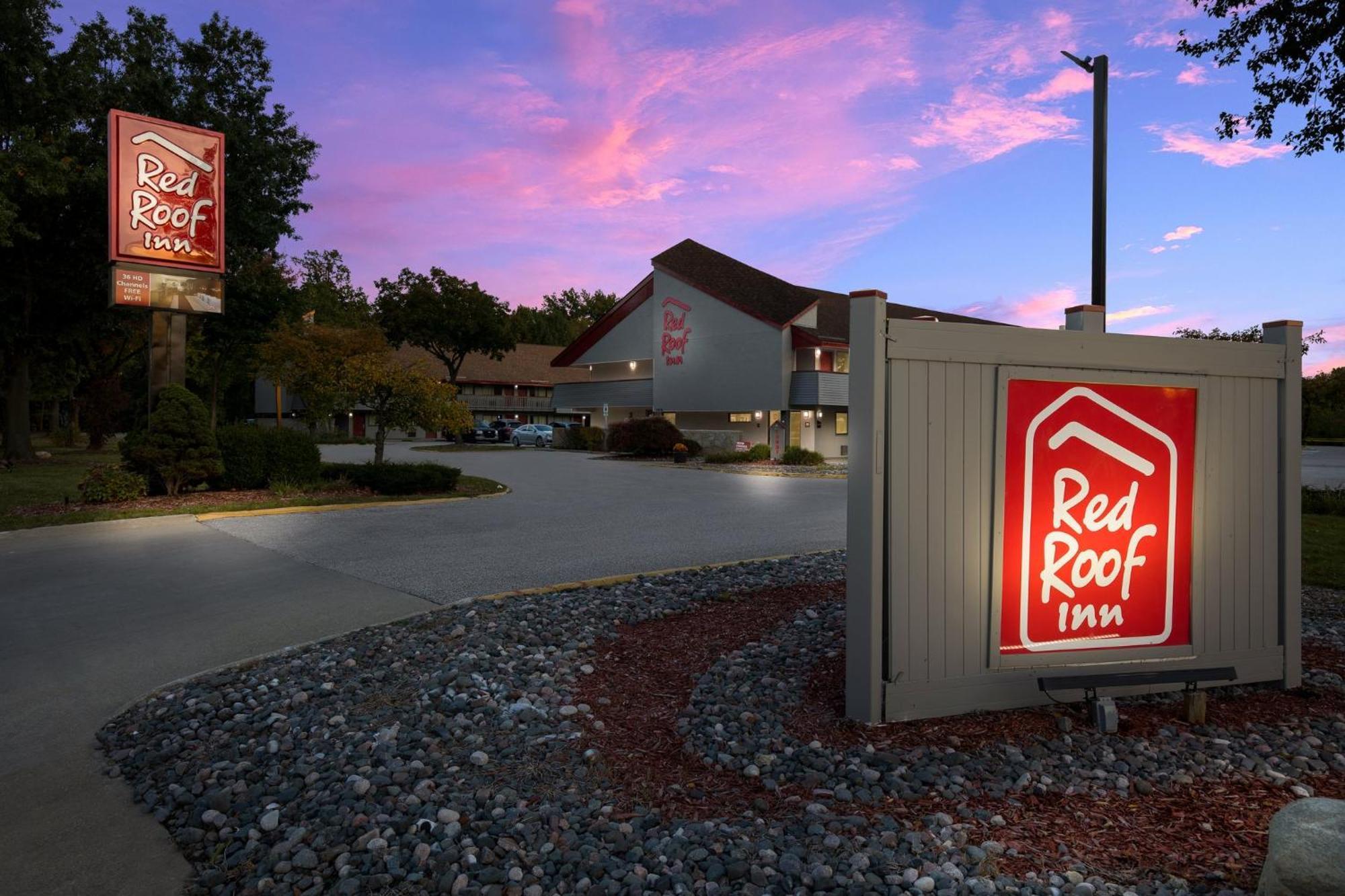 Red Roof Inn Cleveland - Westlake Εξωτερικό φωτογραφία