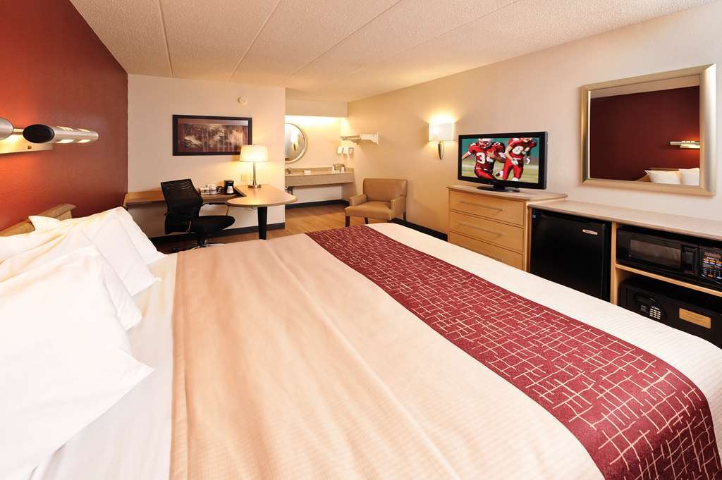 Red Roof Inn Cleveland - Westlake Δωμάτιο φωτογραφία